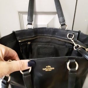 🎀Signature Coach Purse🎀